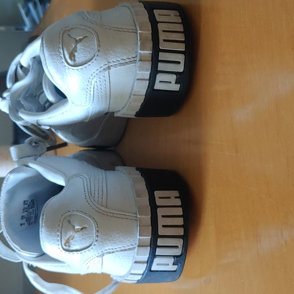 Leather Puma Cali Platform Sneaker - Picture 6 of 6